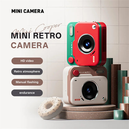 2025 New Thumb Pocket CCD Digital Camera HD Retro Mini Camera Portable Keychain Camera Outdoor Travel Photo Recorder Gift Y6000