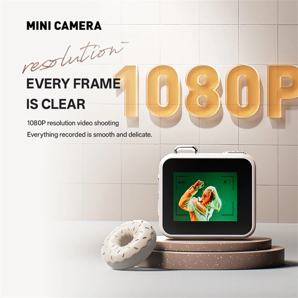 2025 New Thumb Pocket CCD Digital Camera HD Retro Mini Camera Portable Keychain Camera Outdoor Travel Photo Recorder Gift Y6000